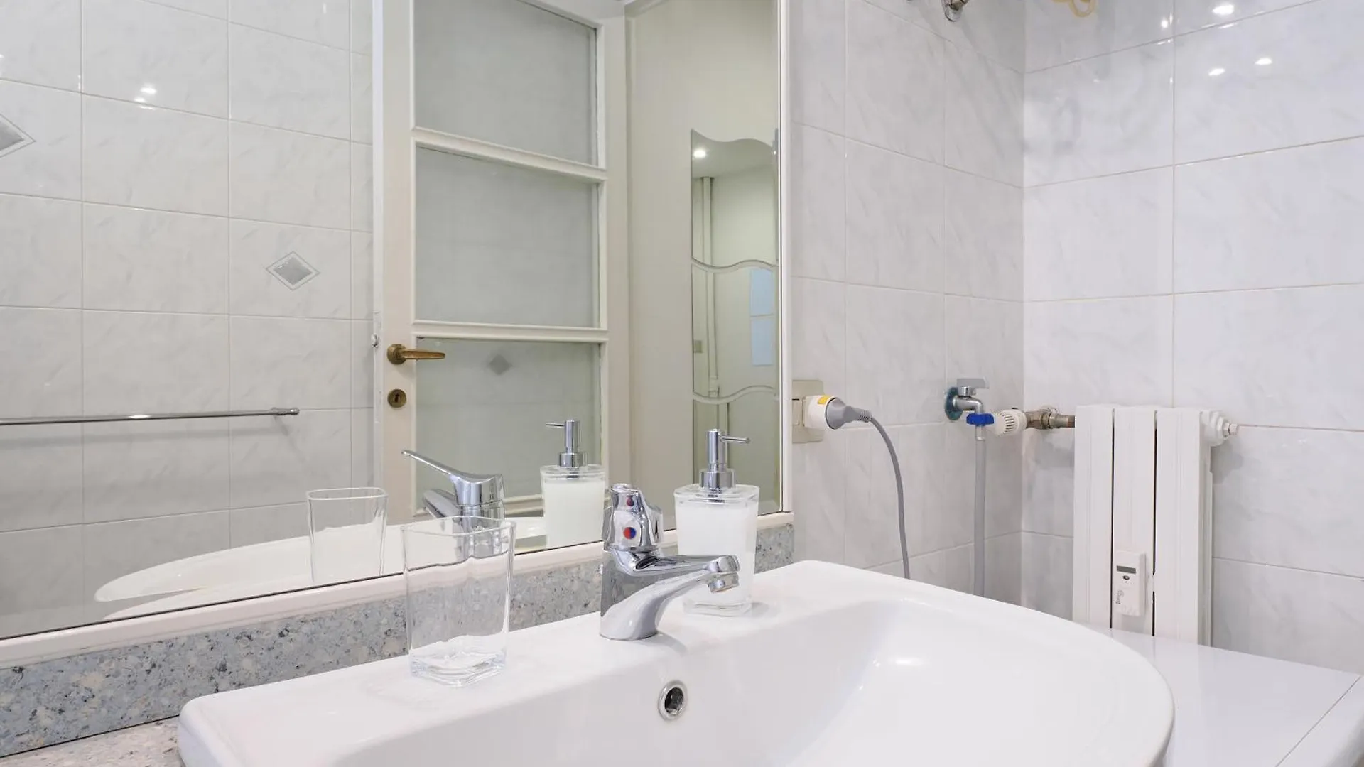Primopiano - Bardelli Apartment Milan